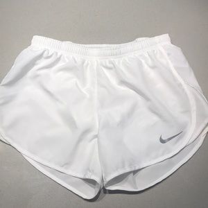 White Nike dry fit shorts size XS